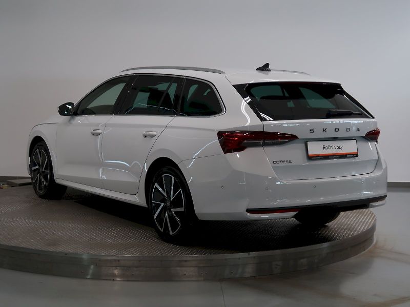 Škoda Octavia (2026) EXCLUSIVE 2.0TDI 110KW DSG NAV - fotka 7 z 48