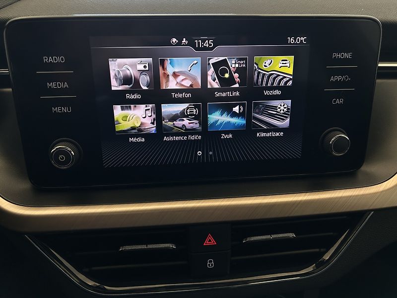 Škoda Scala 1.5 TSI Style Plus - fotka 9 z 24