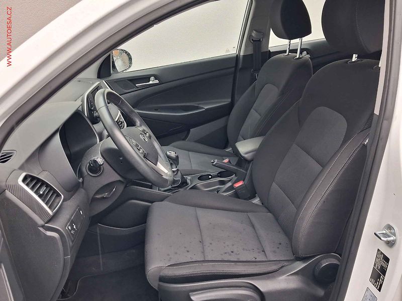 Hyundai Tucson (2020) 1.6 GDi 2WD, ČR, Klima - fotka 9 z 15