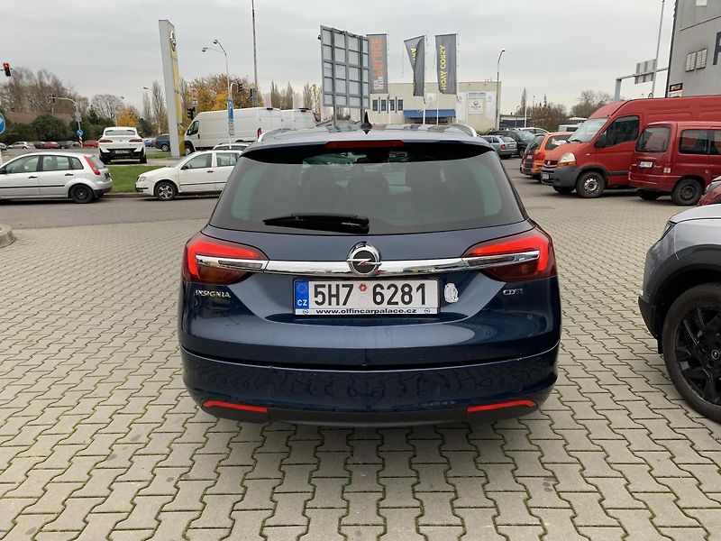Opel Insignia (2014) Sports Tourer Cosmo 2.0CDTi  - fotka 8 z 45