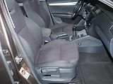 Škoda Octavia (2013) 1.6 TDi, ČR, Sport, bixen, - náhled 12