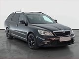 Škoda Octavia (2013) RS 2.0 TDI, Xenony, Tempomat - náhled 1