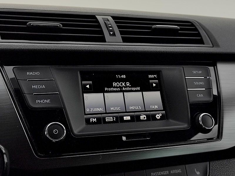 Škoda Fabia (2015) Style Plus 1,2 Tsi 81 Kw DSG - fotka 16 z 32