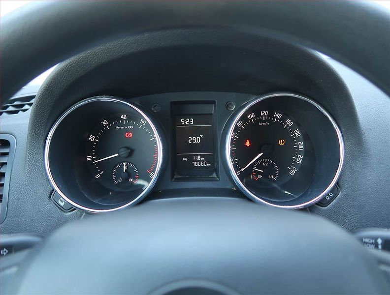 Škoda Yeti (2015) 1.4 TSI, Tempomat - fotka 11 z 16