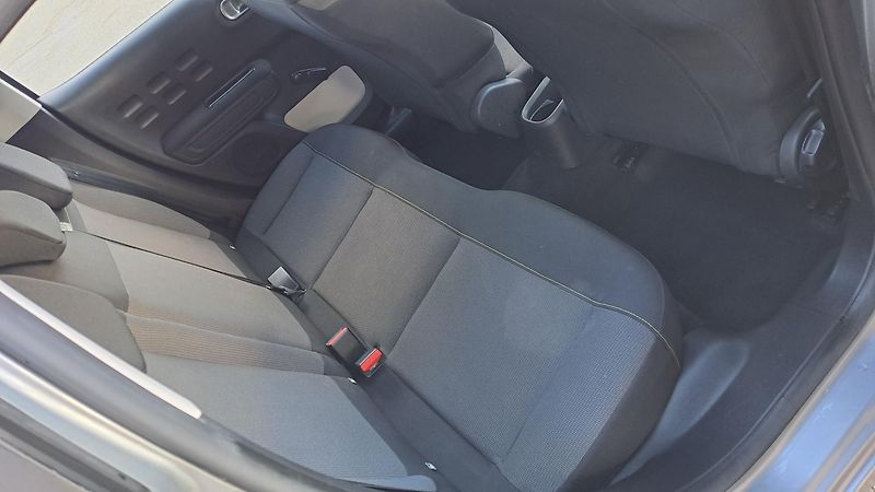 Citroën C3 1.2 PureTech S&S NAVI - fotka 9 z 28