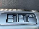 Nissan Qashqai (2010) 2.0dCi, Tekna, TZ, panor - náhled 20