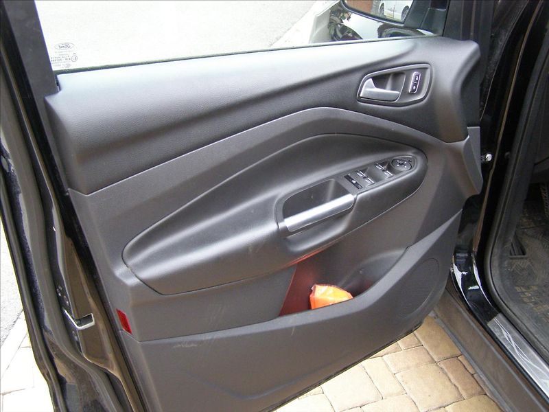 Ford Kuga 2,0   150PS  PANORAMA - fotka 13 z 35