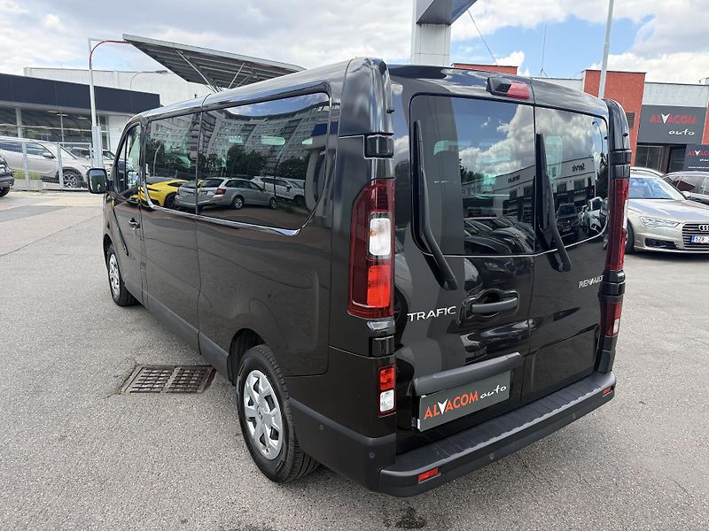 Renault Trafic 2.0 dCi 110kW L2H1 - fotka 10 z 33