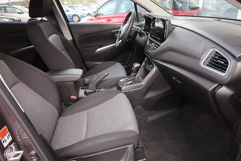 Suzuki SX4 S-Cross (2024) Premium 1.5 Hybrid - fotka 9 z 19