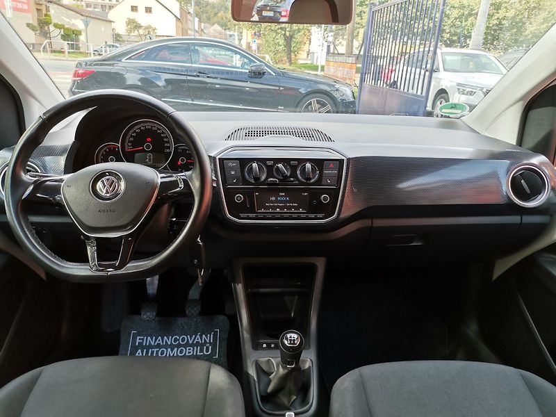 Volkswagen up! (2019) 1.0MPi 44kw AC PDC Tempomat - fotka 11 z 26