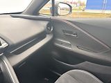 Toyota C-HR 2,0 HEV e-CVT GR Sport - náhled 23