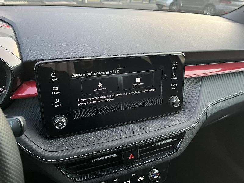 Škoda Fabia 1.0TSi Monte Carlo - fotka 21 z 21