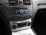 Mercedes-Benz Třídy C (2009) Avantgarde C 230 , Automat - náhled 9