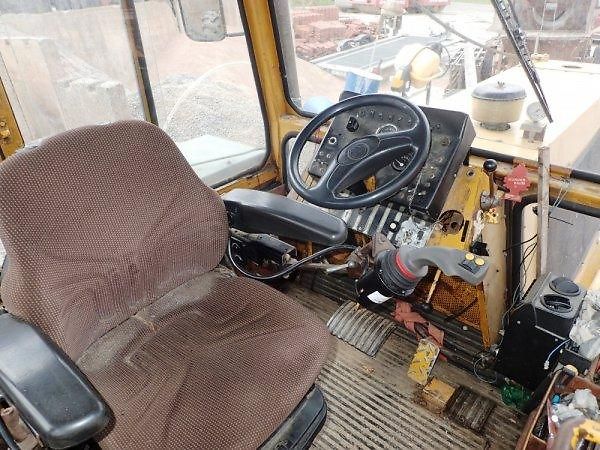 Ostatní (1988) ZTS LKT 120 harvestor +přívěs - fotka 9 z 10