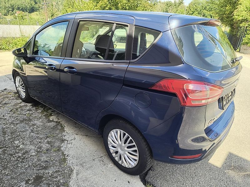 Ford B-MAX (2014) 1.4 66KW/VYHŘ.SED+SKLO/AC/ESP - fotka 8 z 54