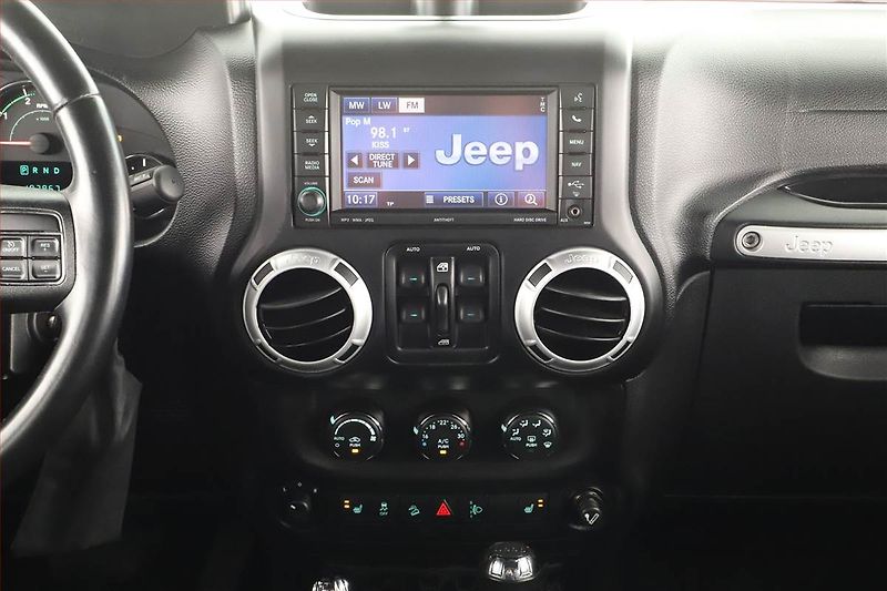 Jeep Wrangler (2013) 2.8 CRD - fotka 10 z 16