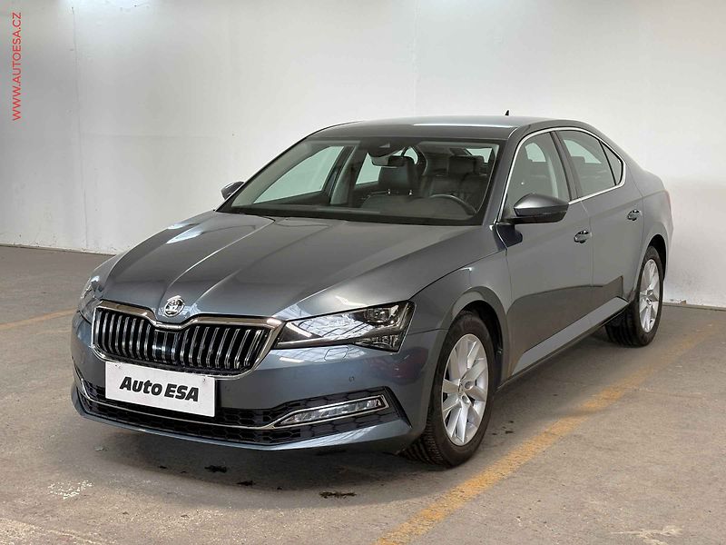 Škoda Superb (2019) 2.0 TSi, Style, DSG, kůže - fotka 3 z 18