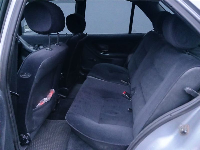 Peugeot 306 1,6 BREAK KOMBI - fotka 9 z 13