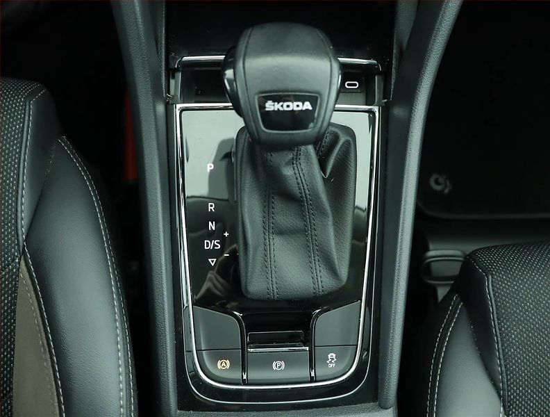 Škoda Kodiaq (2023) 1.5 TSI - fotka 13 z 16