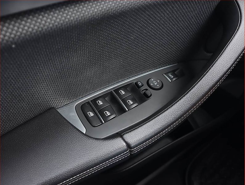 BMW X3 (2018) xDrive20d - fotka 19 z 21