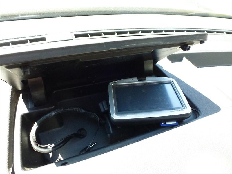 Volkswagen Caddy 1,9 TDI bez DPF - fotka 30 z 42