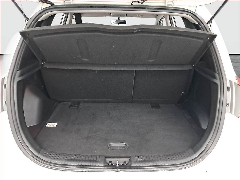 Hyundai ix20 (2018) 1.6 CVVT, ČR,1.maj, Serv.kniha - fotka 13 z 15
