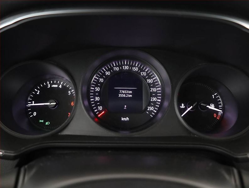 Renault Mégane (2017) 1.2 TCe, Tempomat - fotka 9 z 15