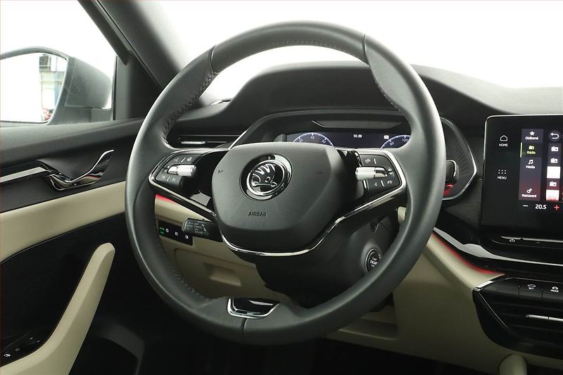 Škoda Octavia (2023) Style 1.5 TSI e-tec - fotka 15 z 16
