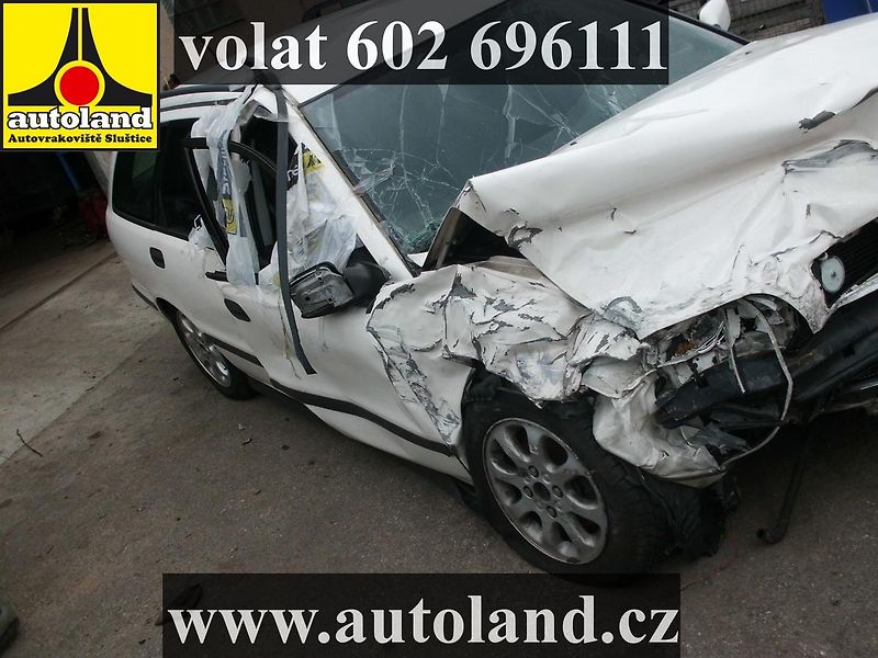 Volvo V40 (2000) VOLAT 602 696111 - fotka 4 z 9