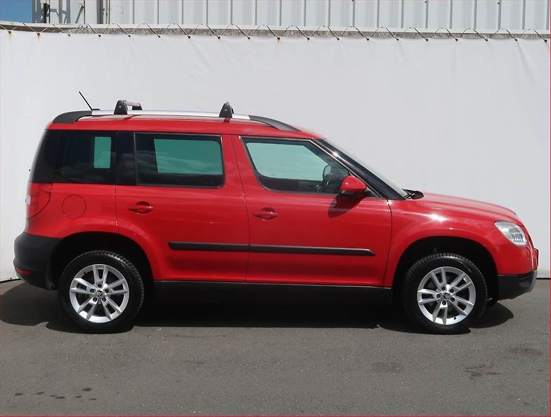 Škoda Yeti (2013) Elegance 1.4 TSI, Automat - fotka 6 z 21