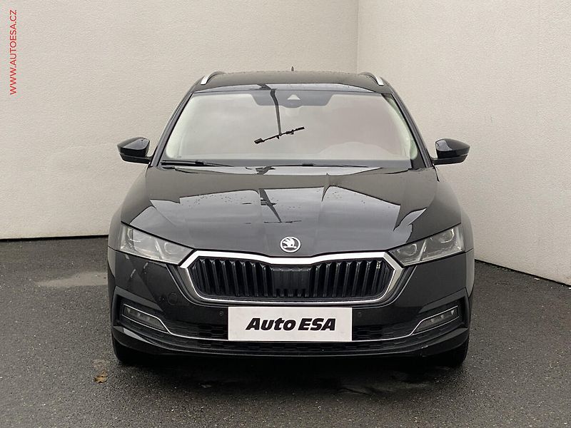 Škoda Octavia (2020) 2.0 TDi, 1.maj,ČR, Style - fotka 2 z 20