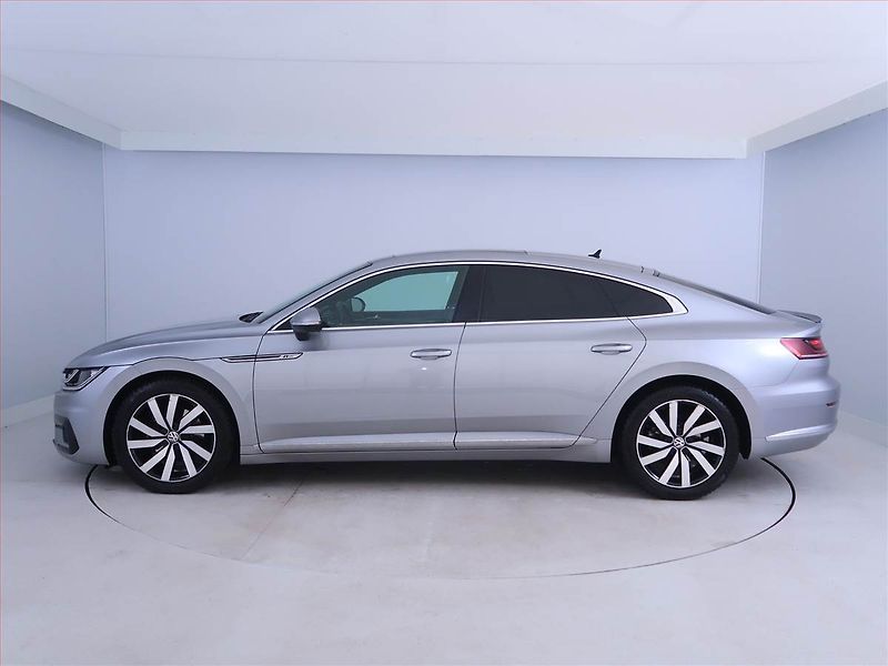 Volkswagen Arteon (2018) R-line 2.0 TSI - fotka 3 z 18