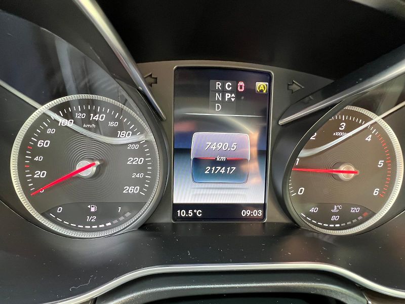 Mercedes-Benz Třídy V (2017) 4 matic AMG - fotka 28 z 30