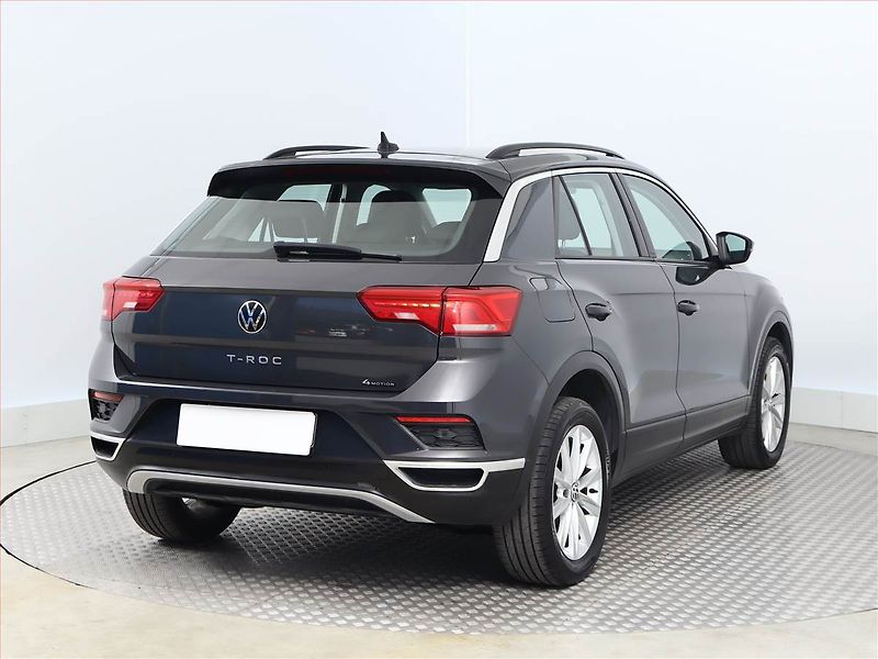 Volkswagen T-Roc (2021) 2.0 TDI 4Motion, 4X4, Automat - fotka 5 z 17