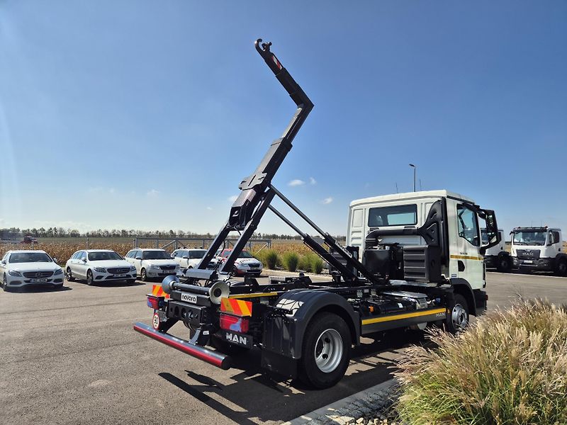 MAN TGL 12.190 + NOSIČ KONTEJNERU 8T  - fotka 10 z 23