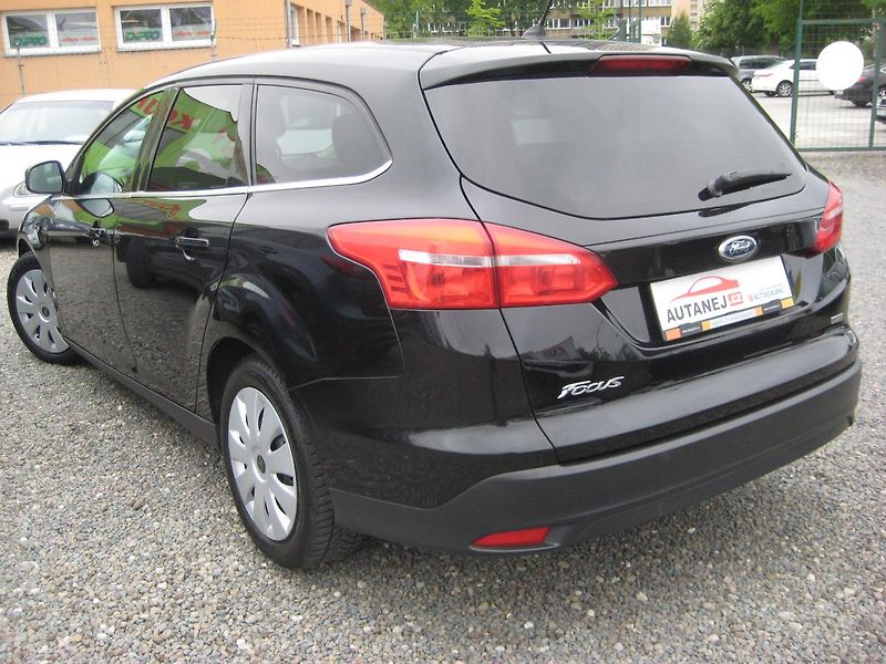 Ford Focus 1.0i 92 kW Ecob SPORT DPH-ČR! - fotka 7 z 23