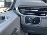 Volkswagen Caravelle e Style 210 kW 4MOT DR - náhled 16