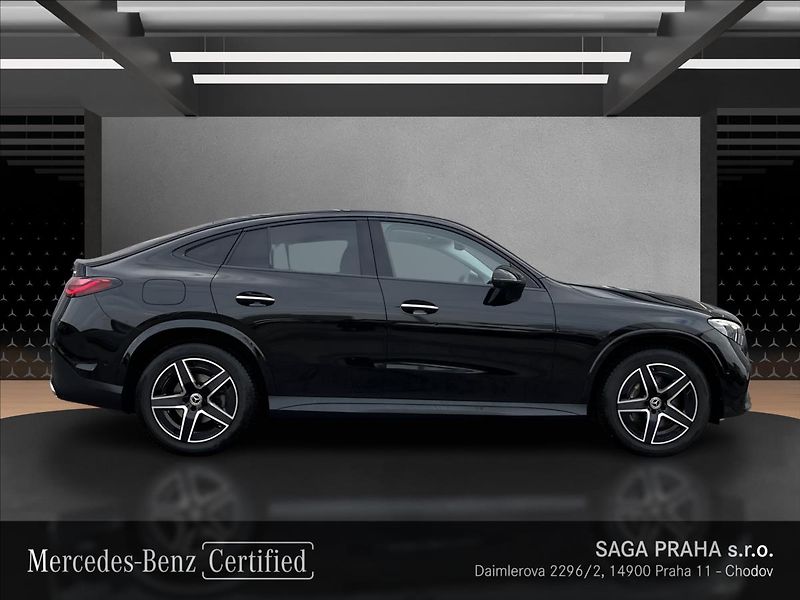 Mercedes-Benz GLC 220 d 4MATIC kupé AMG Line Nig - fotka 6 z 22