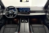 BMW Řada 5 540d xDrive Touring - náhled 14
