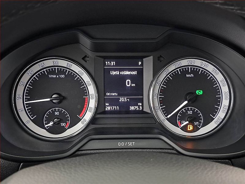 Škoda Octavia (2017) 2.0 TDI, Automat, Tempomat - fotka 11 z 19