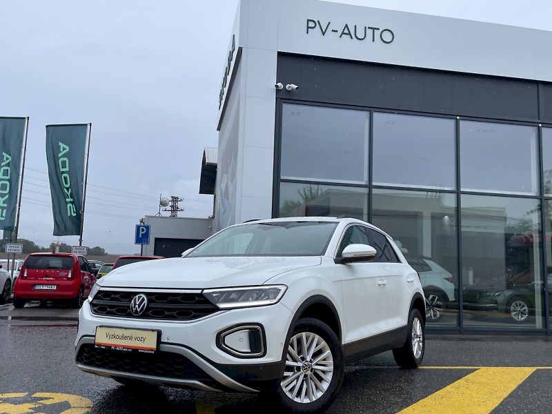 Volkswagen T-Roc (2023) 1.0 TSI 81 kW Life - fotka 31 z 31