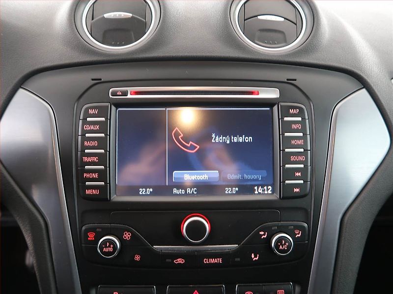 Ford Mondeo (2014) Titanium 2.0 TDCi, Automat - fotka 24 z 25