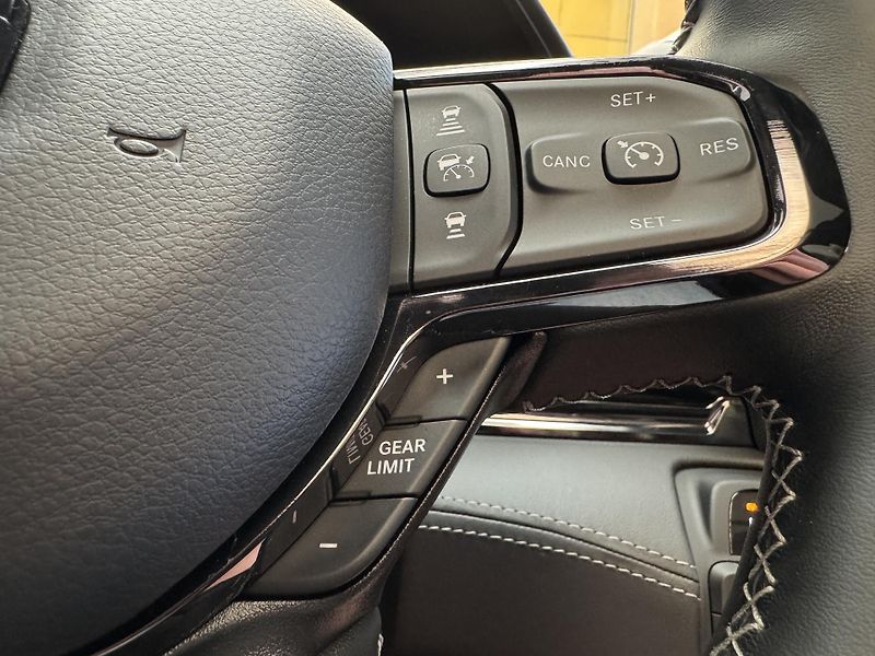 RAM 1500 Limited 3,0 I6 550HP - fotka 32 z 61