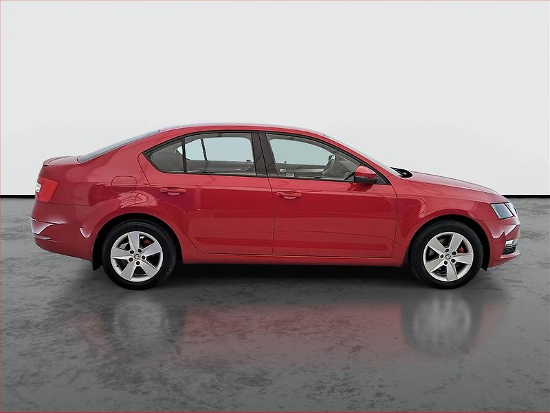 Škoda Octavia (2019) Ambition 1.5 TSI, ČR,1.maj - fotka 6 z 16