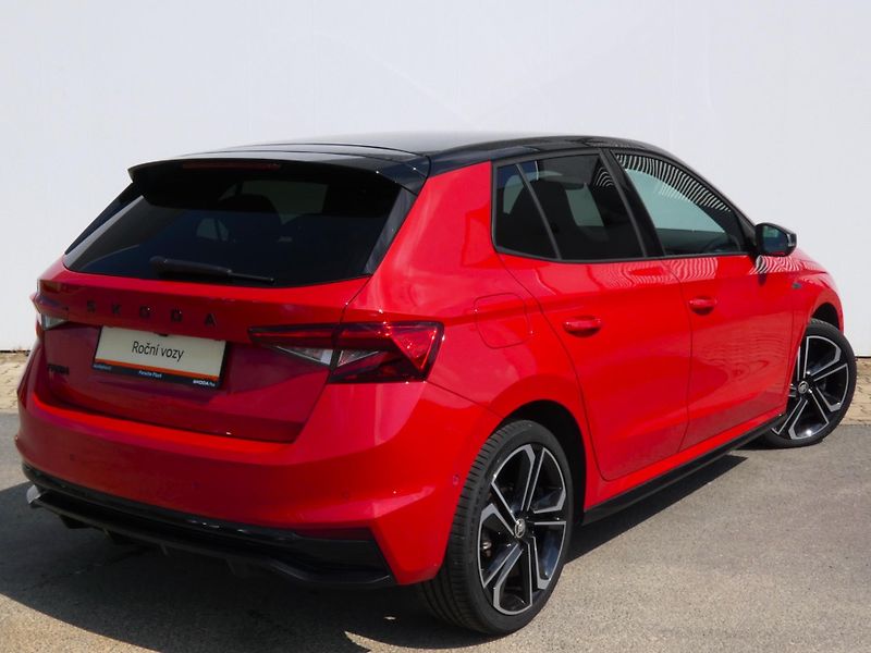 Škoda Fabia IV Monte Carlo 1.5 TSI /110kW - fotka 2 z 30