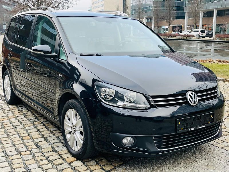 Volkswagen Touran 1.4TSI VÝHŘEV SERVISKA TAŽNÉ - fotka 8 z 46