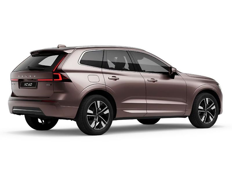Volvo XC60 PLUS BRIGHT B5 AWD 184kW - fotka 10 z 11