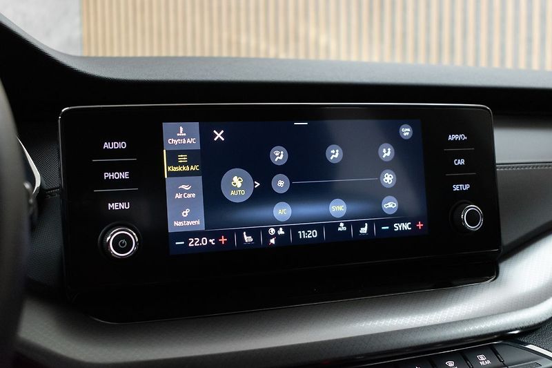 Škoda Octavia 2.0 TDI 110kW AMBITION+*ČR 1.M - fotka 23 z 37