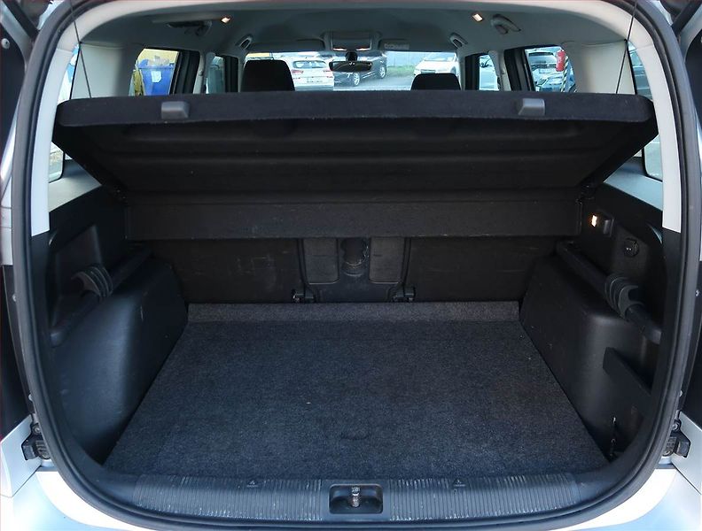 Škoda Yeti (2016) Elegance 2.0 TDI, Tempomat - fotka 13 z 20