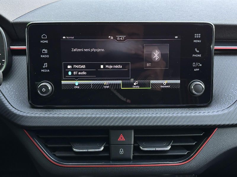 Škoda Scala 1.0TSi DSG 116PS Monte Carlo M - fotka 28 z 43